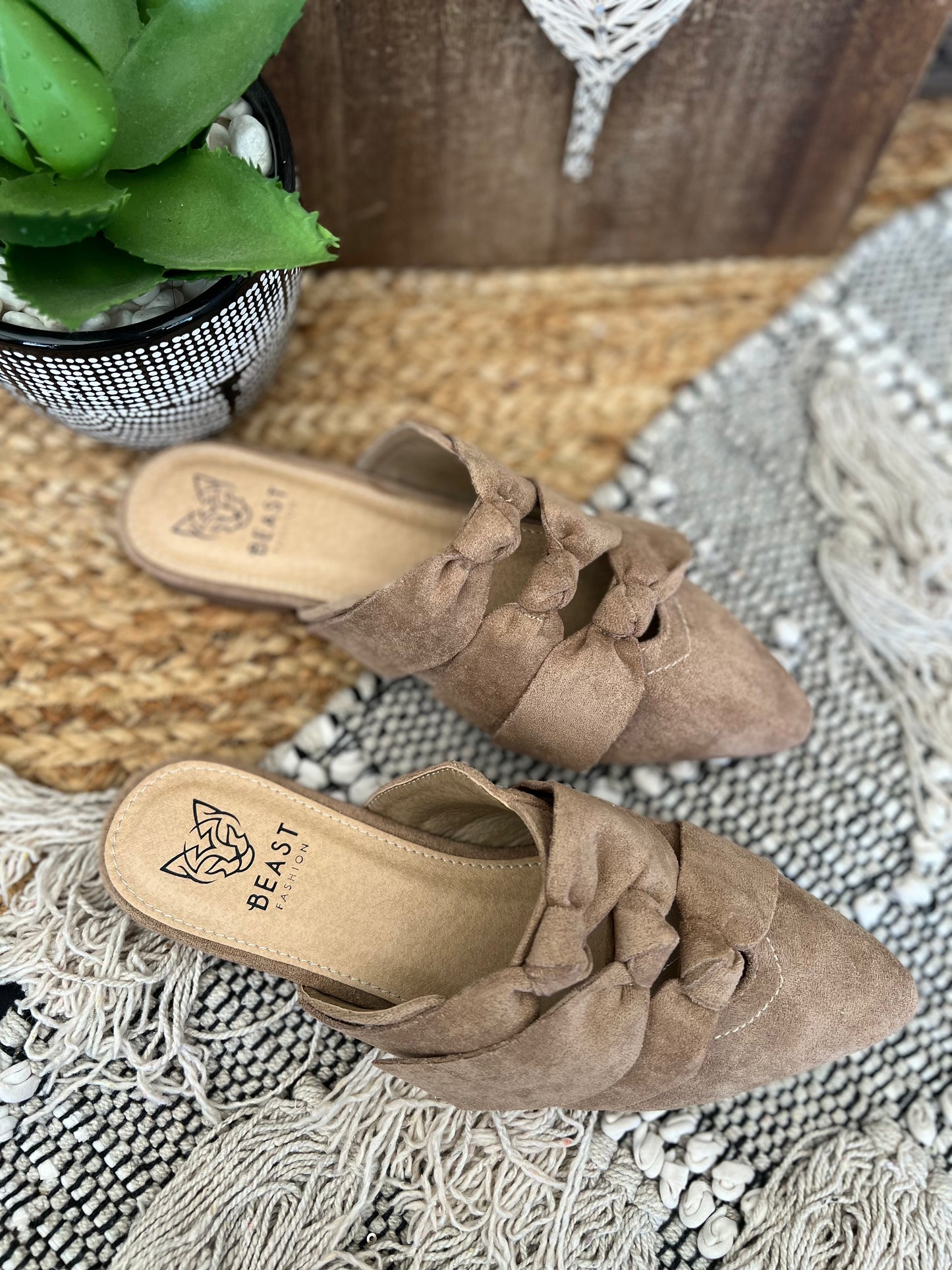 Maisy Knot Mules